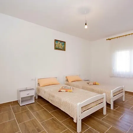 Josip Veliki Apartment Kastela Exterior photo